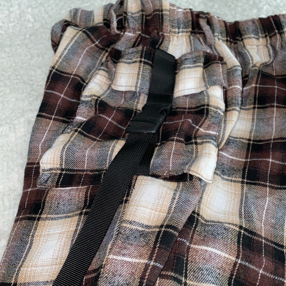 Pants - Picture 3 of 3